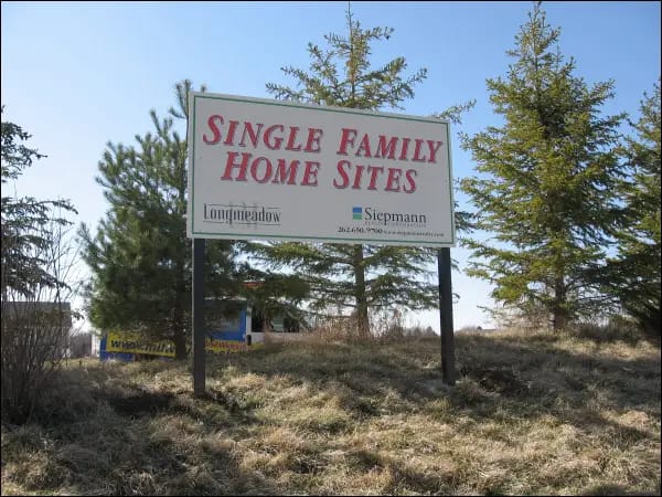 Custom residential real estate sign for homes on the market