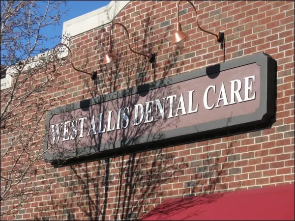 3D Letters and Plaques1