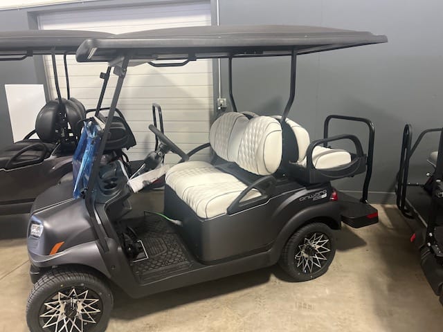 2027 Club Car Onward photo 2